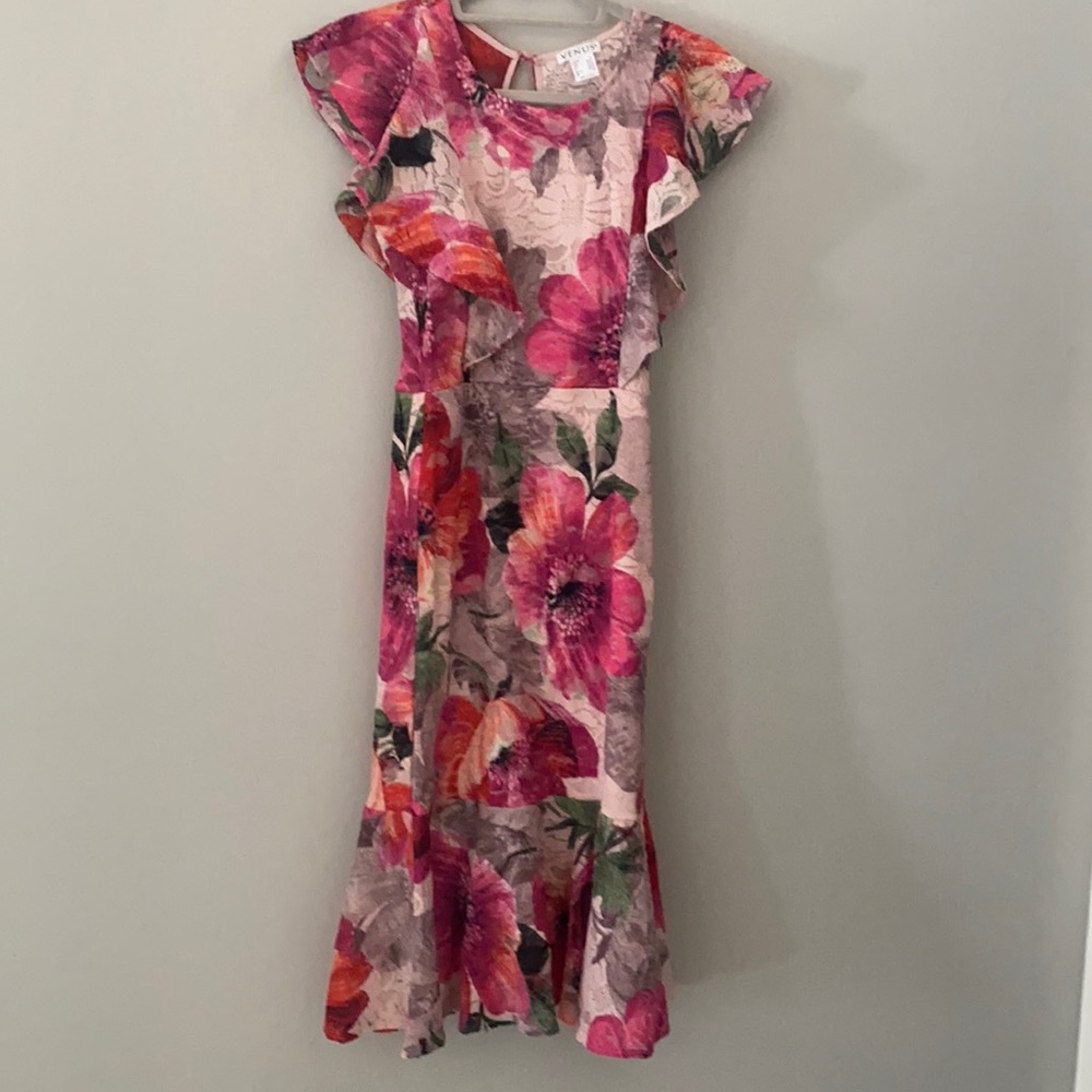 Floral lace dress